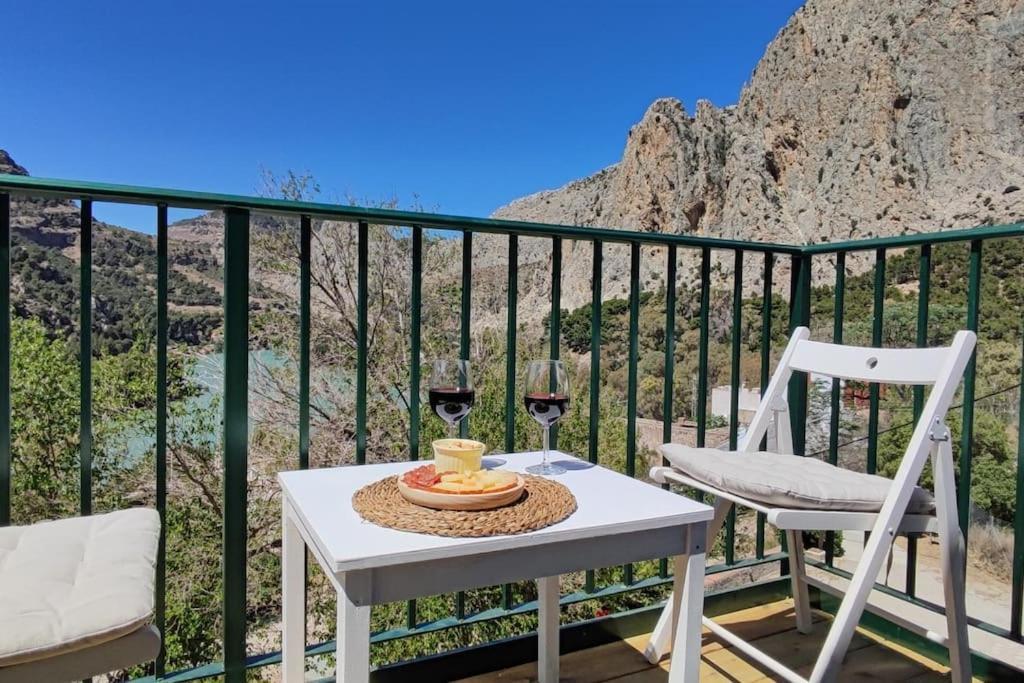 Villa La Barberia De Miguel El Chorro Esterno foto